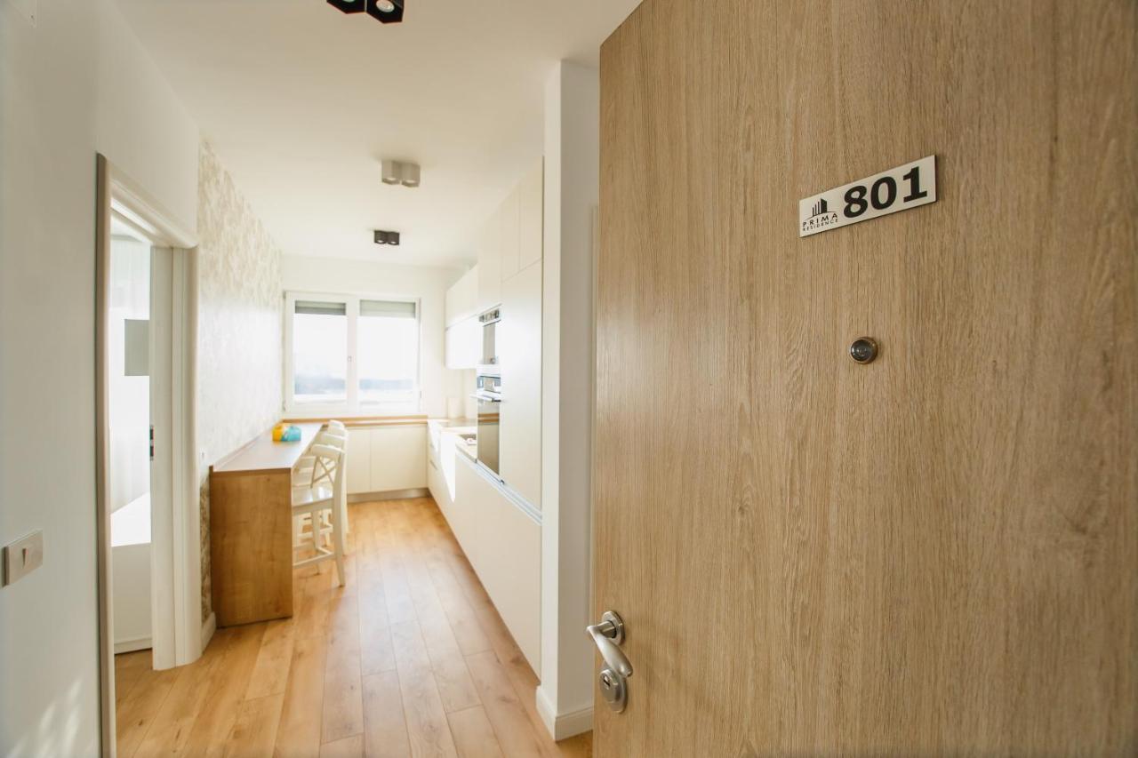 Fantastic Apartment At Prima Residence Oradea Luaran gambar