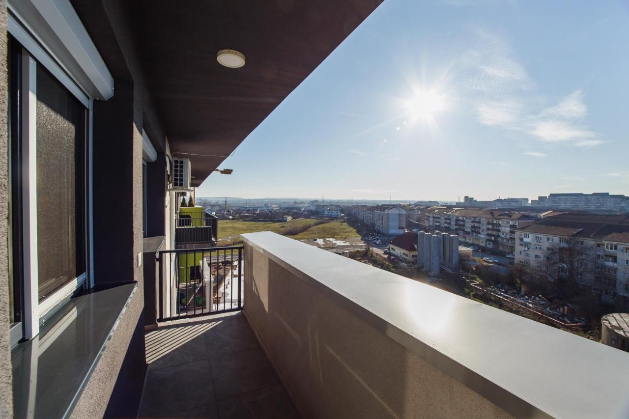 Fantastic Apartment At Prima Residence Oradea Luaran gambar
