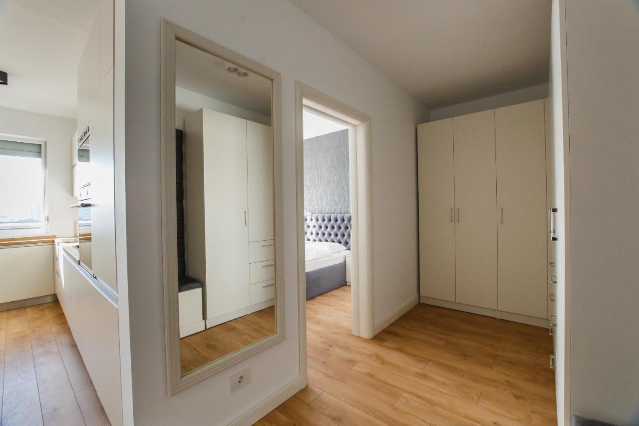 Fantastic Apartment At Prima Residence Oradea Luaran gambar