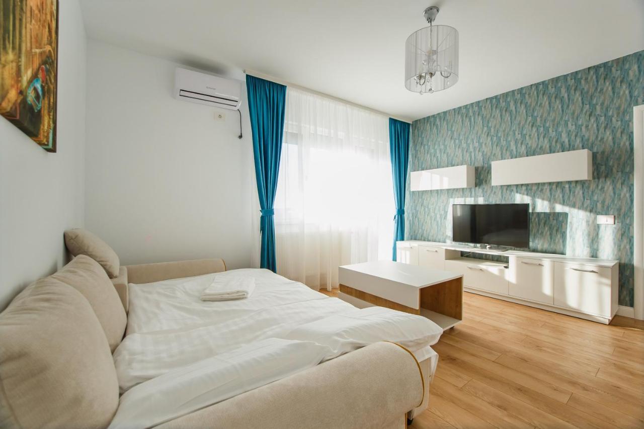 Fantastic Apartment At Prima Residence Oradea Luaran gambar