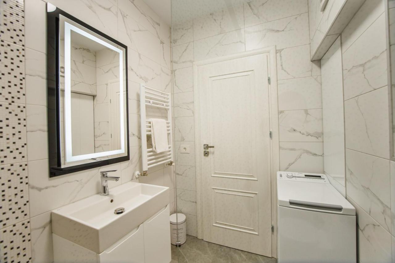 Fantastic Apartment At Prima Residence Oradea Luaran gambar